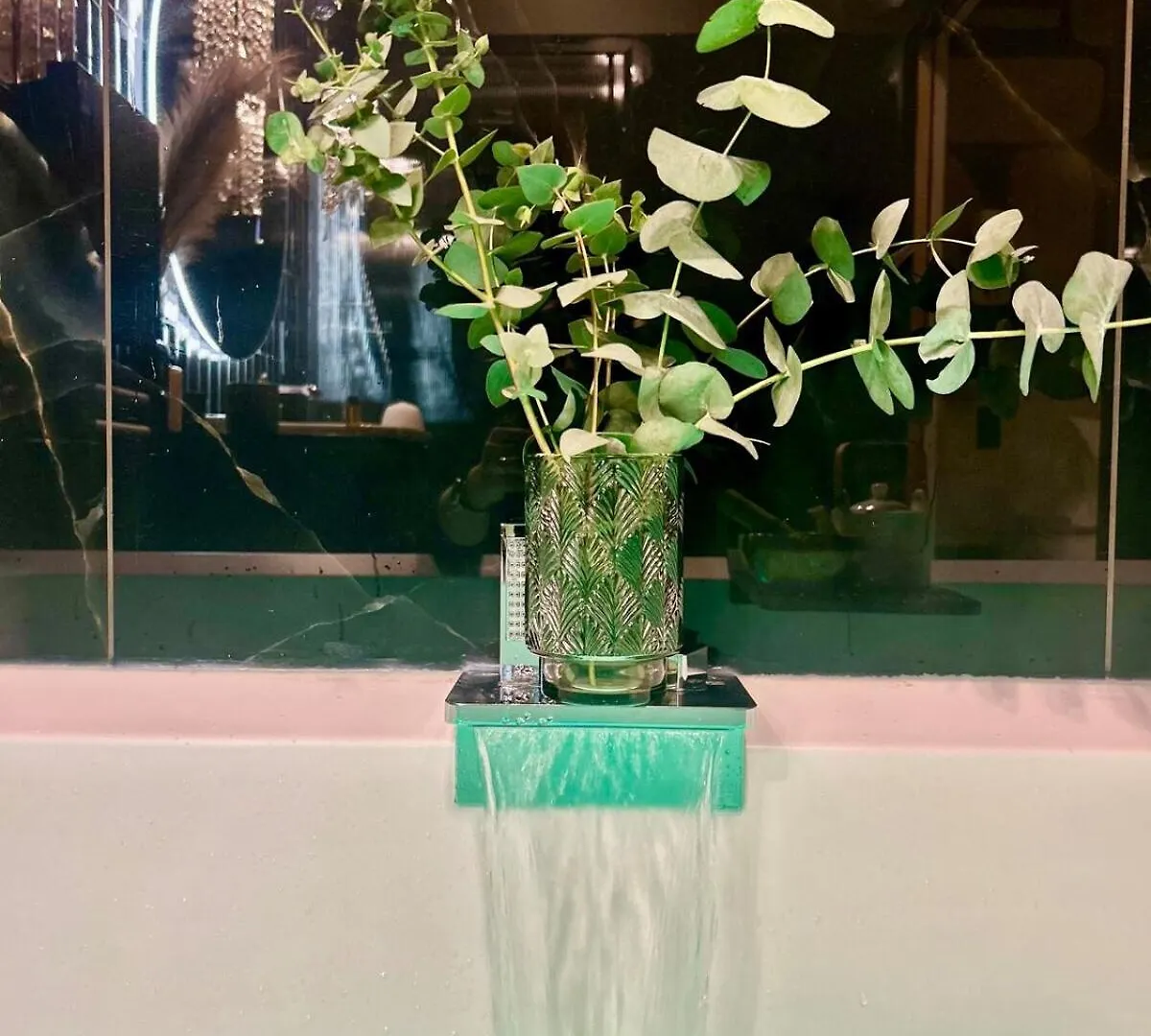 아파트 Host Inn Bien-Etre Spa Jacuzzi Downtown 리옹