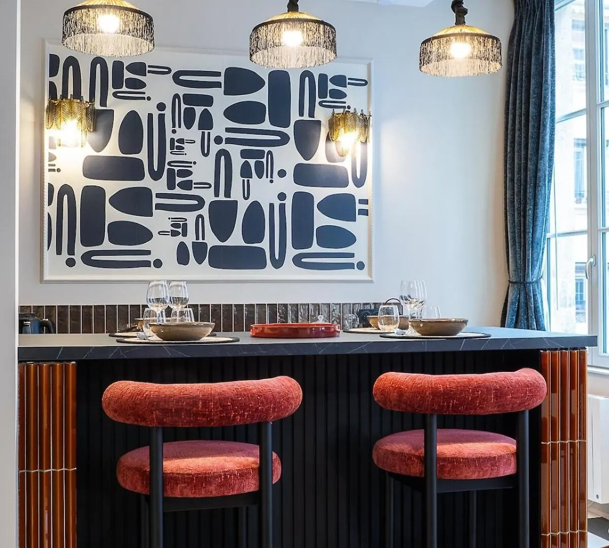 Host Inn Bien-Etre Spa Jacuzzi Downtown Lyon Fransa