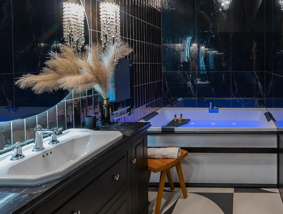Daire Host Inn Bien-Etre Spa Jacuzzi Downtown Lyon Fransa